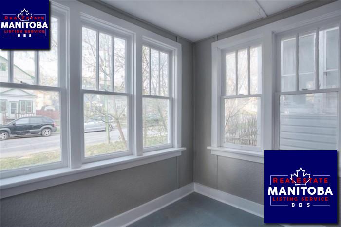 Property 112 Hart Ave img1