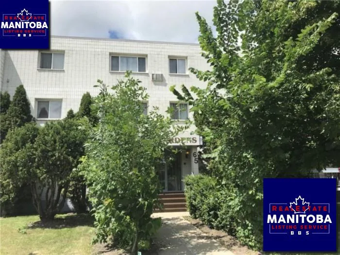 206 65 Main St, Selkirk
