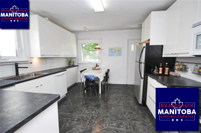 Property 523 Tremblay St img1