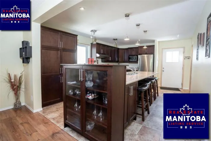 4 Bed House for Sale at 905 Brazier St, Winnipeg, MB - MLS® #1819997