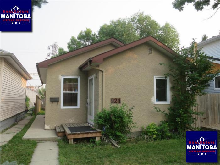 924 Lorette Ave, Winnipeg, Manitoba House Bungalow property for sale