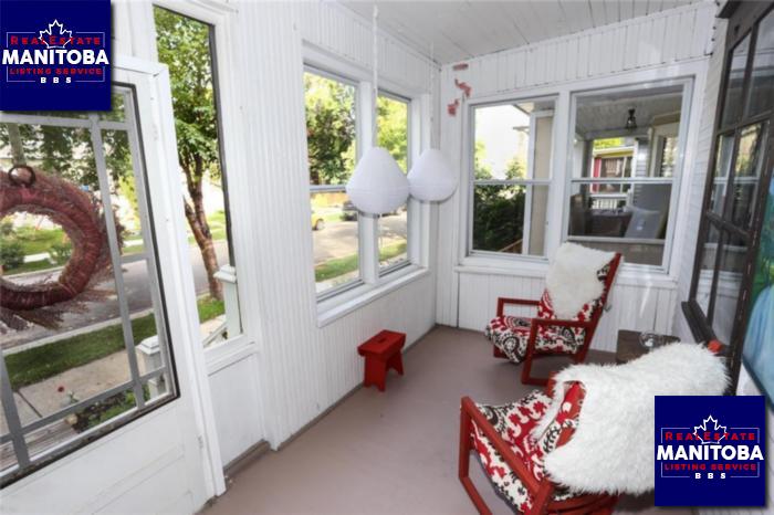 Property 465 Craig St img1