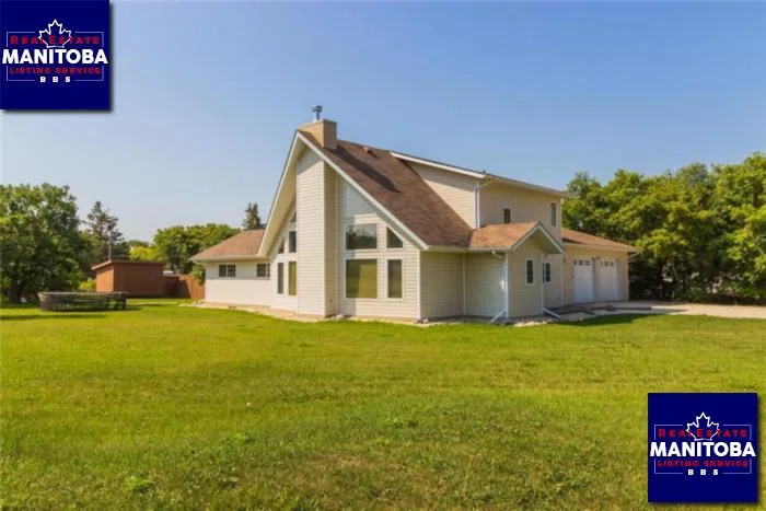 117 Park Ave, Stony Mountain