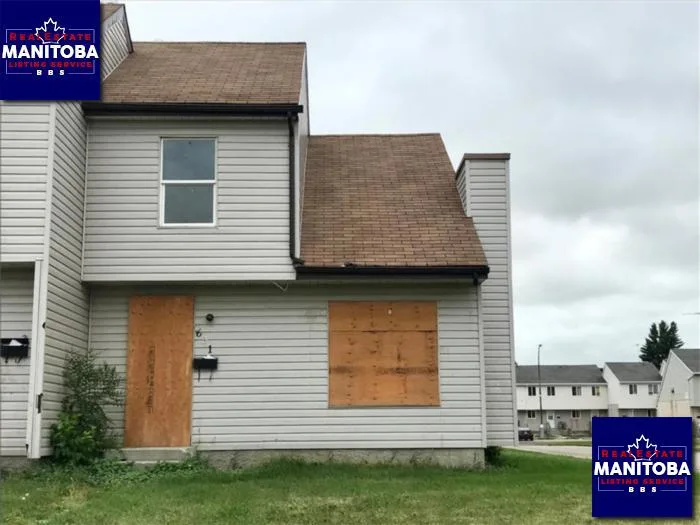 631 Oak Bay, Portage La Prairie