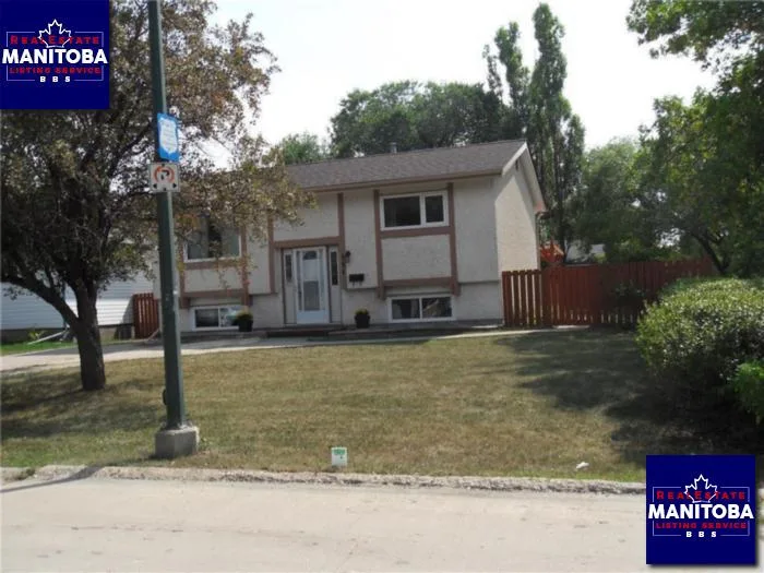 3 Bed House for Sale at 124 Buffie Bay, Winnipeg, MB - MLS® #1824440