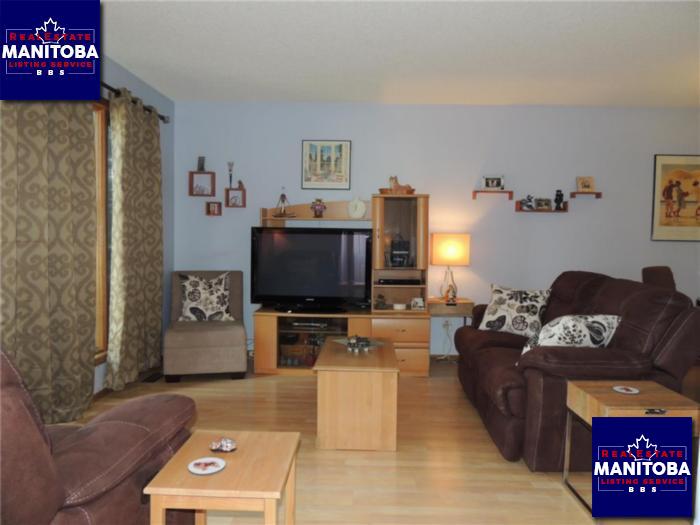 Property 697 Denson Pl img1