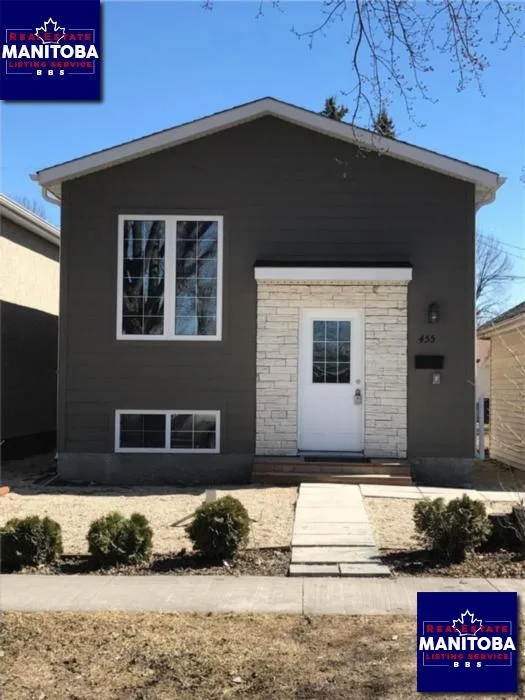 455 Collegiate St