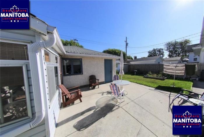 Property 695 Prince Rupert Ave img1