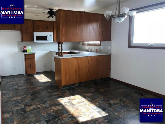 Property 37 Parkview Dr img1