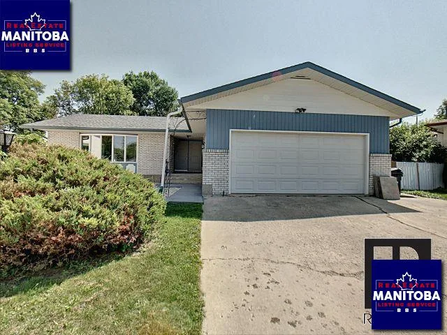 12 Heidelberg Bay, Winnipeg