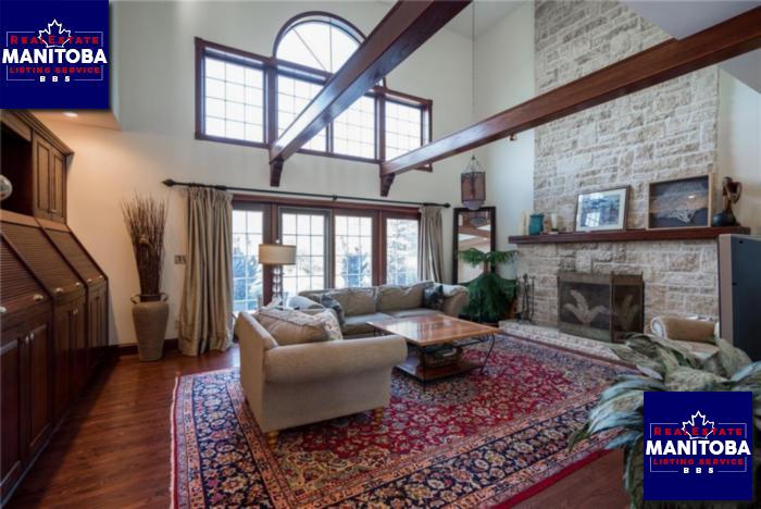 Property 4110 Henderson Hwy img1