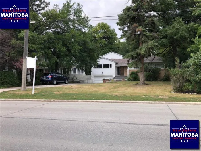 1323 Wellington Cr