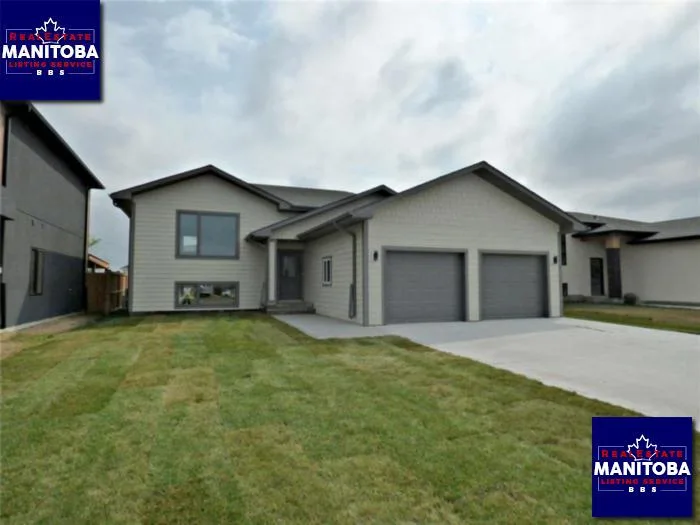 13 Parkhill Cr, Steinbach