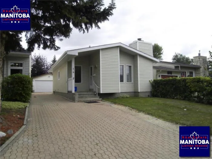 14 Strand Cir, Winnipeg
