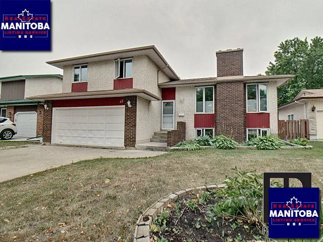62 Montclair Bay, Winnipeg