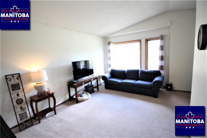 Property 618 Springfield Rd img1