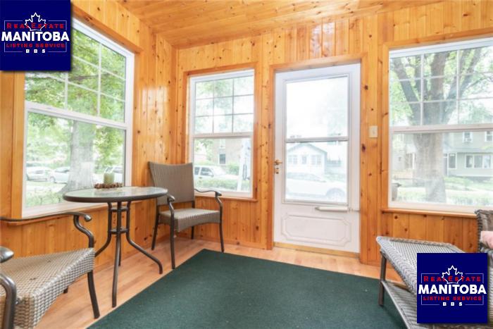 Property 520 Dominion St img1