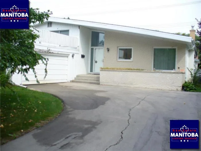 35 Forest Park Dr