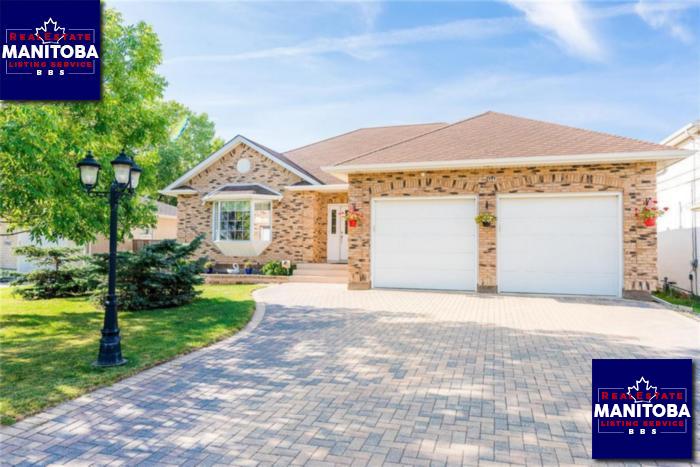 Property 1200 Pandora Ave W Main image