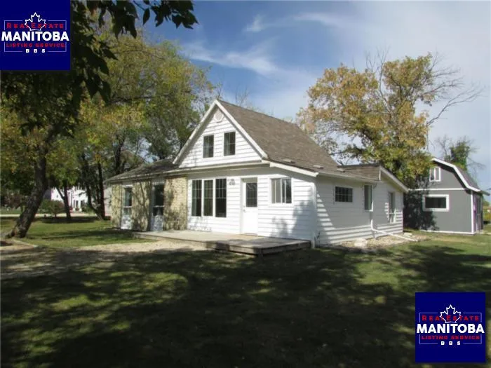 2 Bed House for Sale at 217 Walker Ave, Selkirk, MB - MLS® #1823597