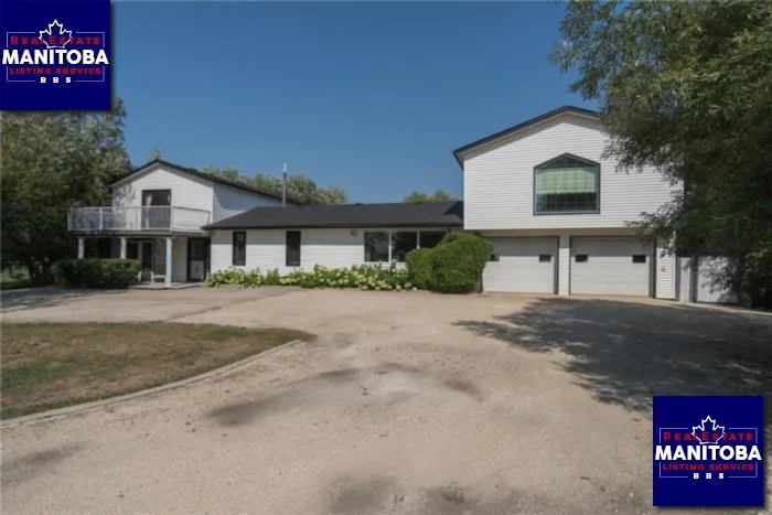 1665 St Anne's Rd, Winnipeg