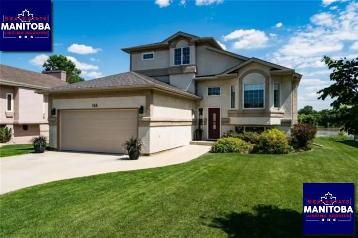 166 River Springs Dr, West St Paul