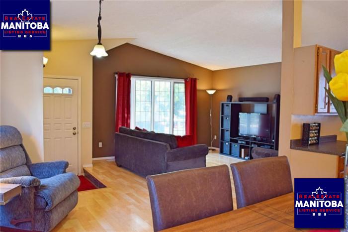 Property 22 Elsbury Bay img1