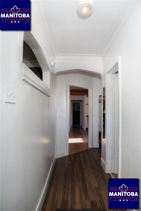 Property 299 Chelsea Ave img1