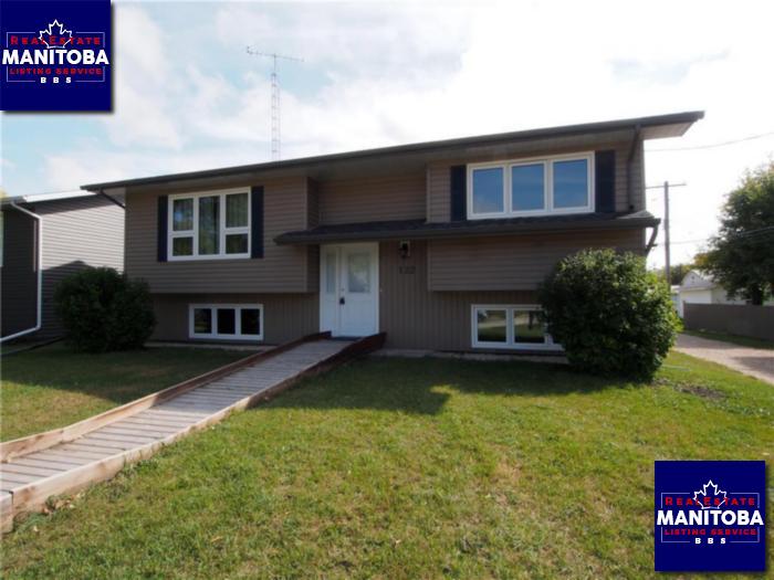 122 3rd St, Oakville, Manitoba House Bilevel property for sale