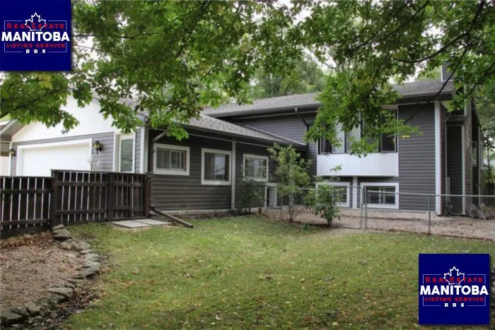 80 St Michael's Cr, Lorette