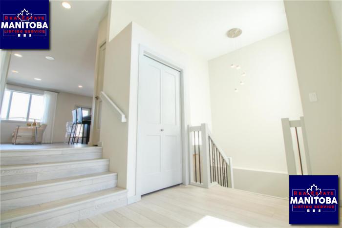 Property 29 Lakebourne Pl img1