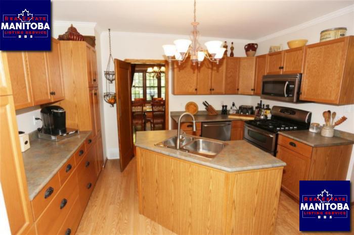 Property 332 Overdale St img1