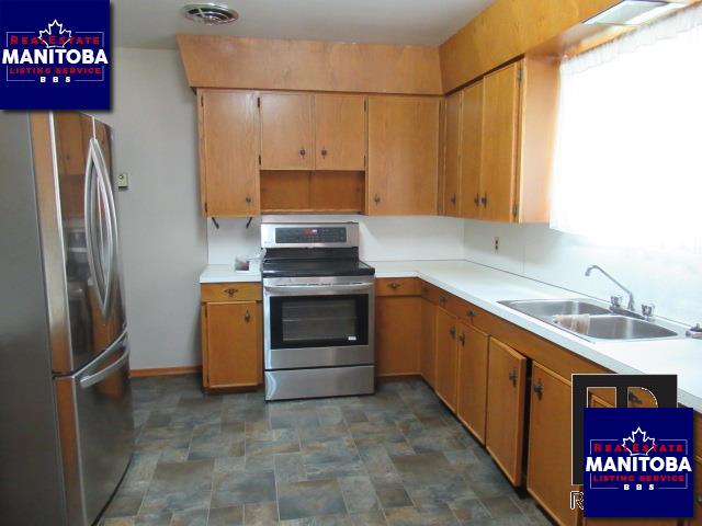 Property 438 4th St img1