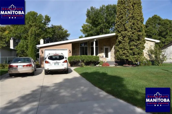 18 Lake Lawn Dr