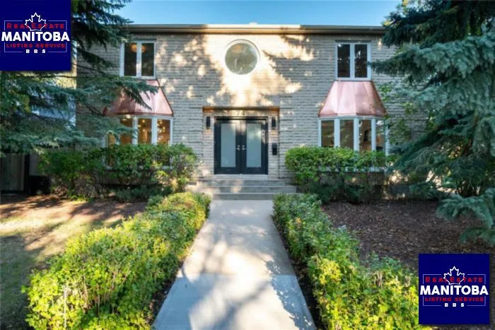 4 Bed House for Sale at 74 Dunbar Cr, Winnipeg, MB - MLS® #1824122