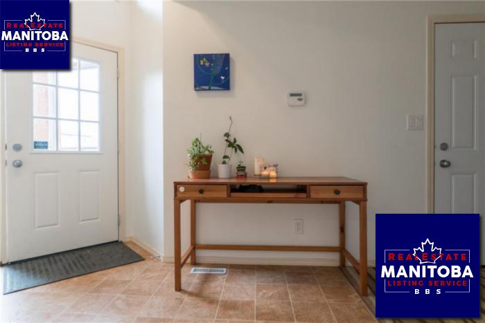 Property 287 John Angus Dr img1