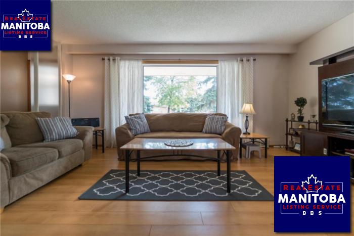 Property 480 Moray St img1