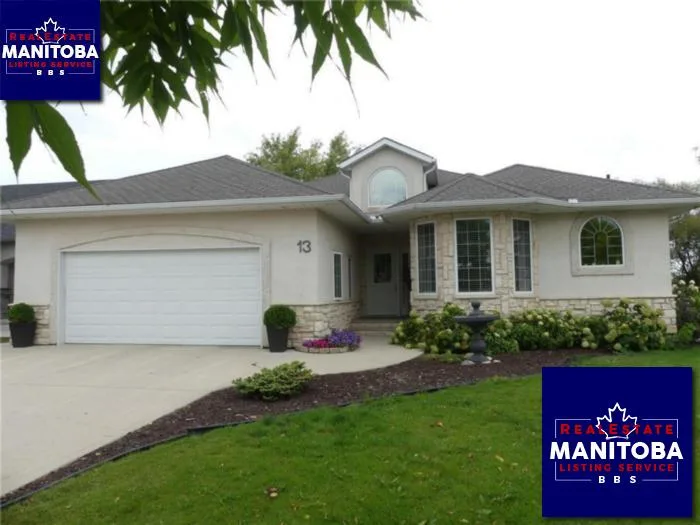 13 Parkside Pl, Steinbach