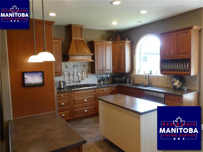 Property 13 Parkside Pl img1