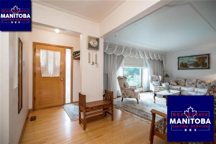 Property 737 Queenston St img1