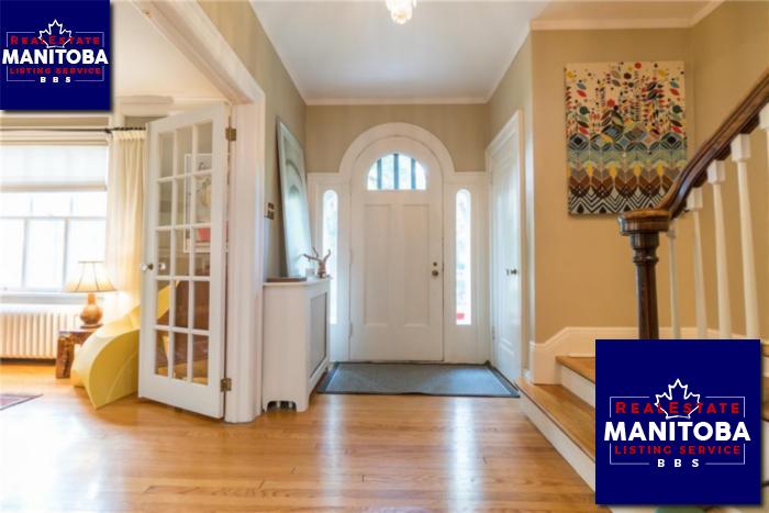 Property 160 Elm St img1