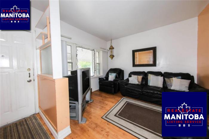 Property 876 Winnipeg Ave img1