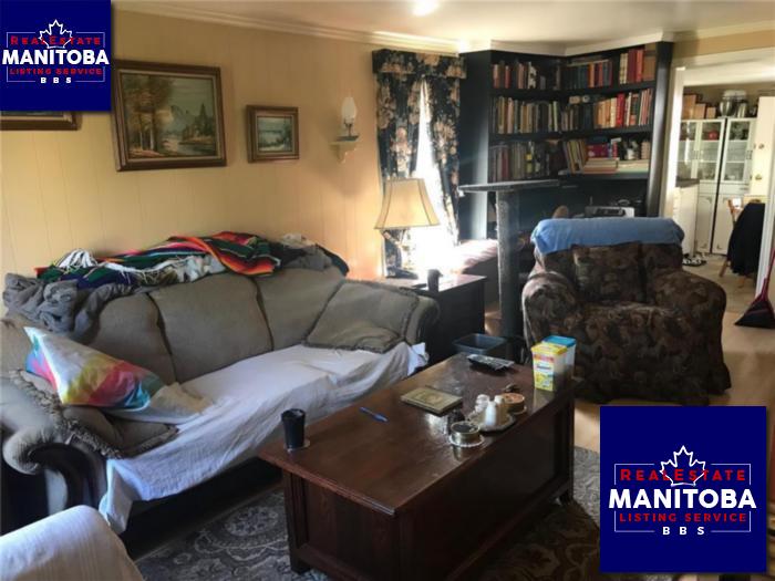 Property 560 Castle Ave img1