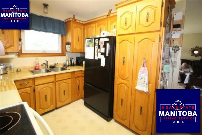 Property 405 Rupert Ave img1