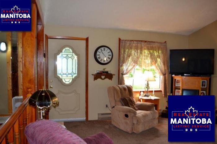 Property 8941 #9 Hwy img1