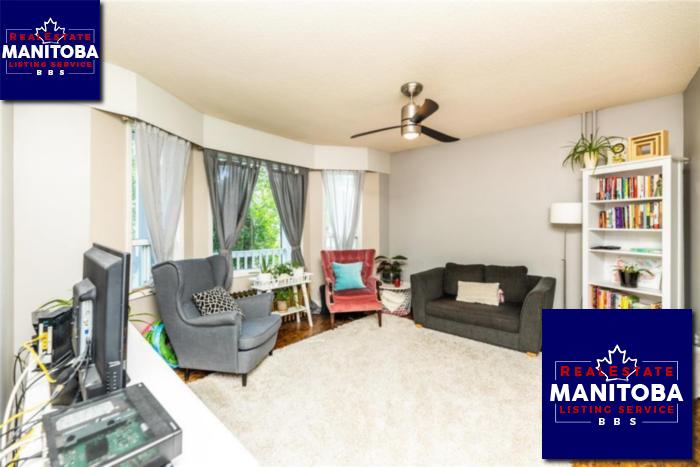 Property 115 Vivian Ave img1