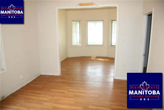 Property 643 Flora Ave img1