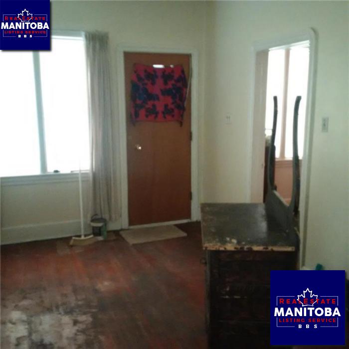 Property 547 Burrows Ave img1