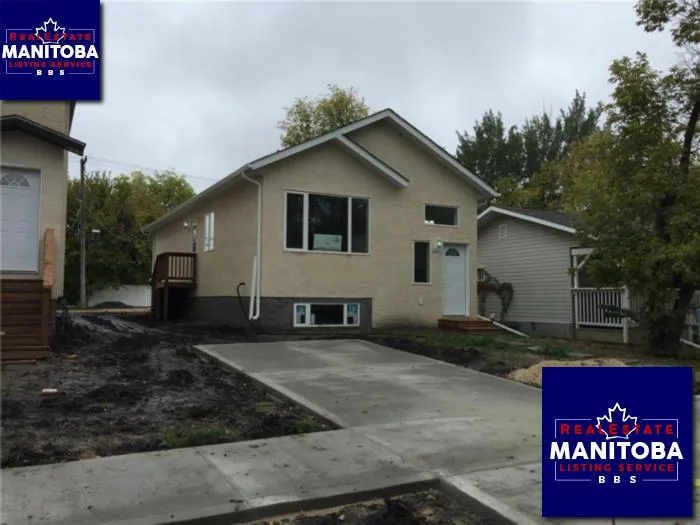 422 Robinson Ave, Selkirk