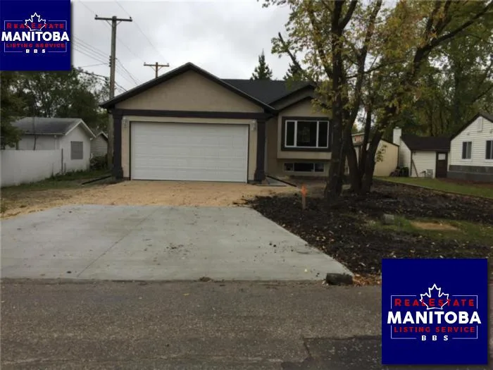 386 Agnes St, Selkirk
